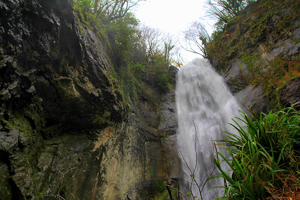Makhuntseti Waterfall