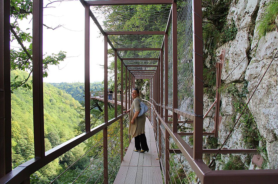 Okatse Canyon walkway